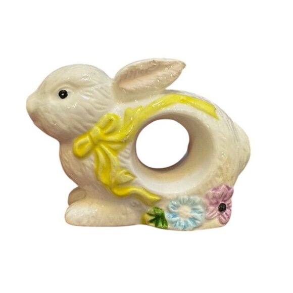 Set Of 4 Ceramic Bunny Napkin Rings With Pastel Bow Accents & Floral Details Spr - Picture 3 of 7